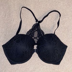 Victoria’s Secret front clasp racer back lace padded bra